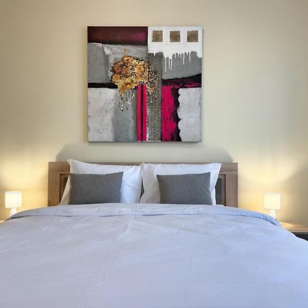 Restful Apartment For 4 Guests In Burgas ภายนอก รูปภาพ