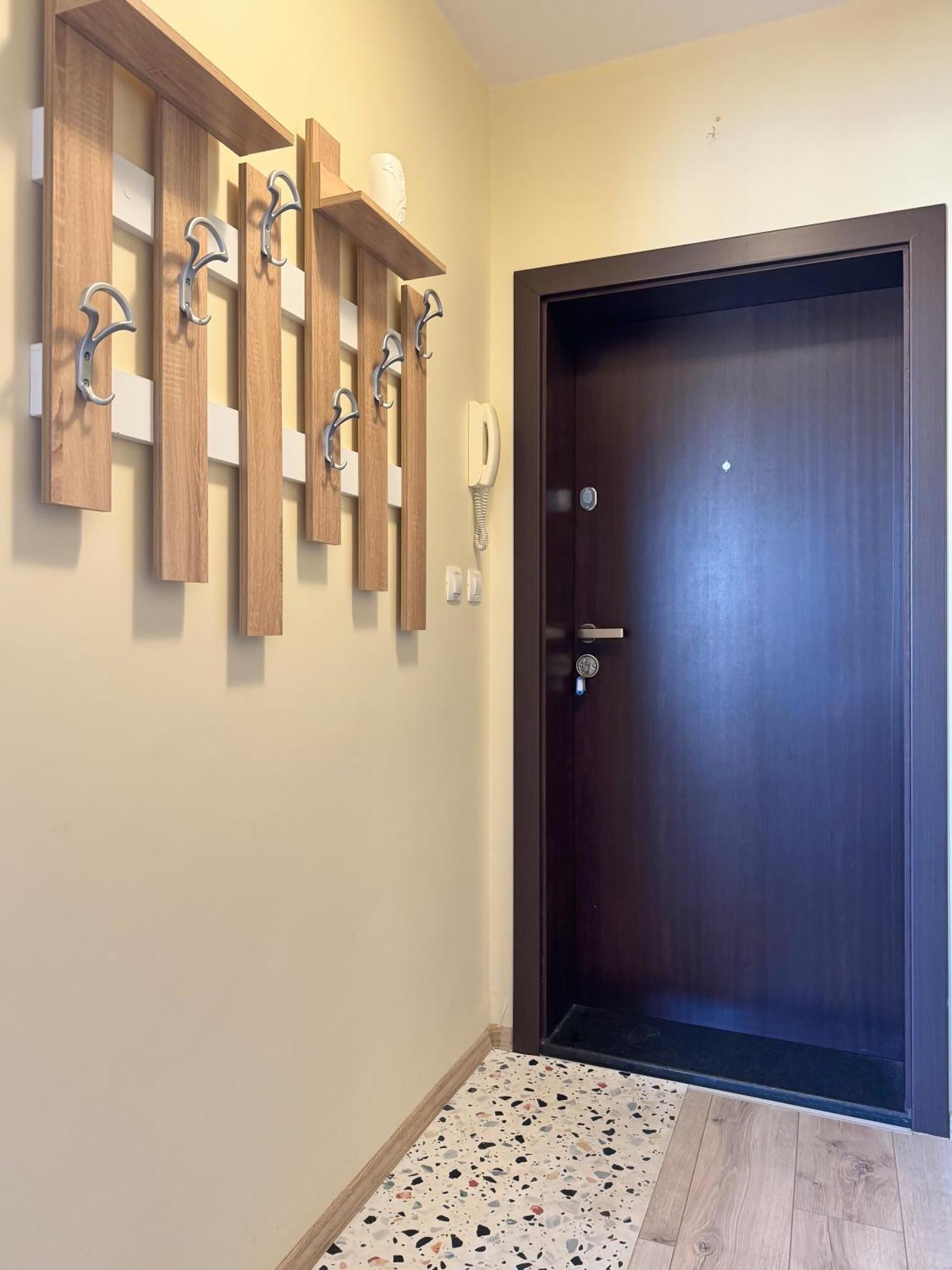 Restful Apartment For 4 Guests In Burgas ภายนอก รูปภาพ