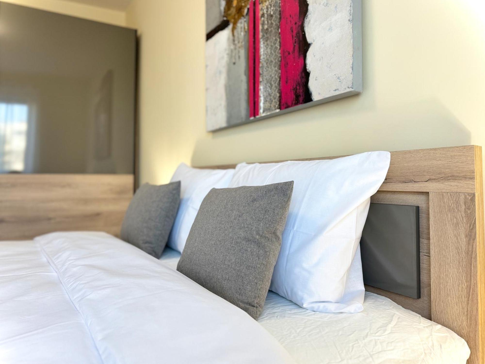 Restful Apartment For 4 Guests In Burgas ภายนอก รูปภาพ