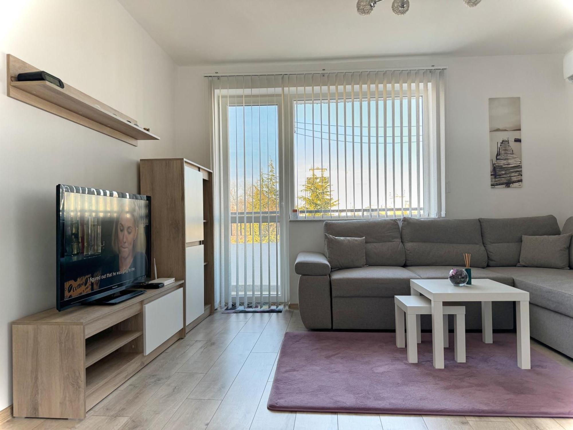 Restful Apartment For 4 Guests In Burgas ภายนอก รูปภาพ