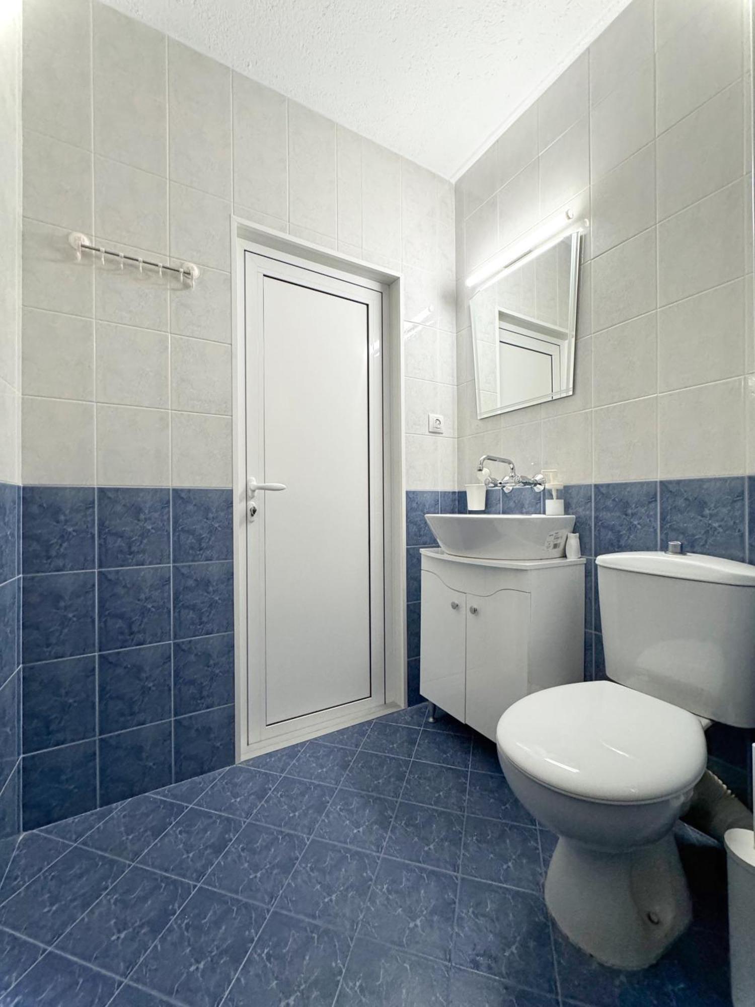 Restful Apartment For 4 Guests In Burgas ภายนอก รูปภาพ